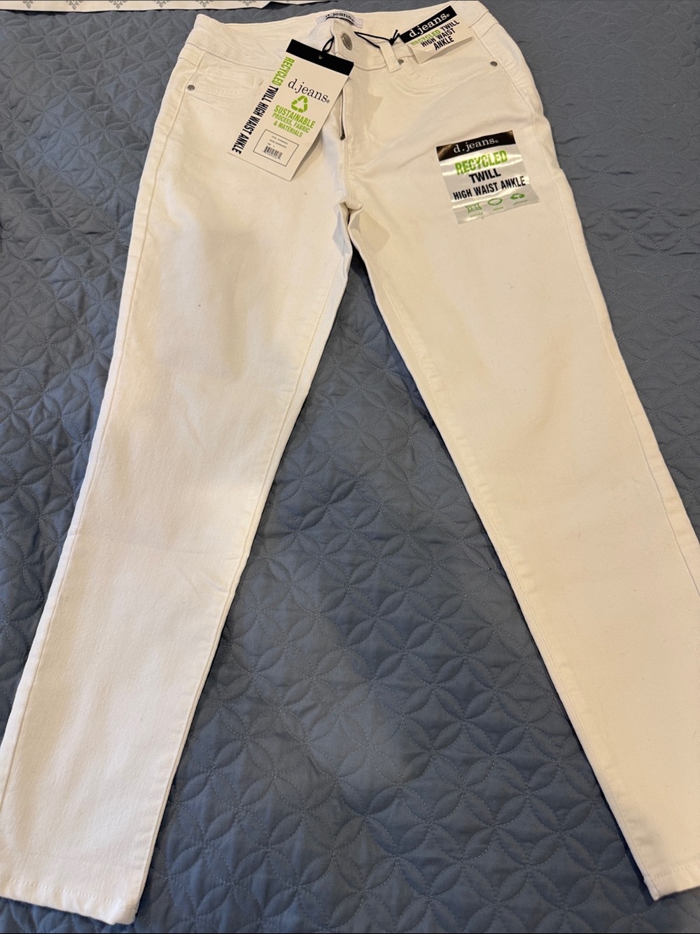 d. jeans White High-Waist Ankle Twill Jeans